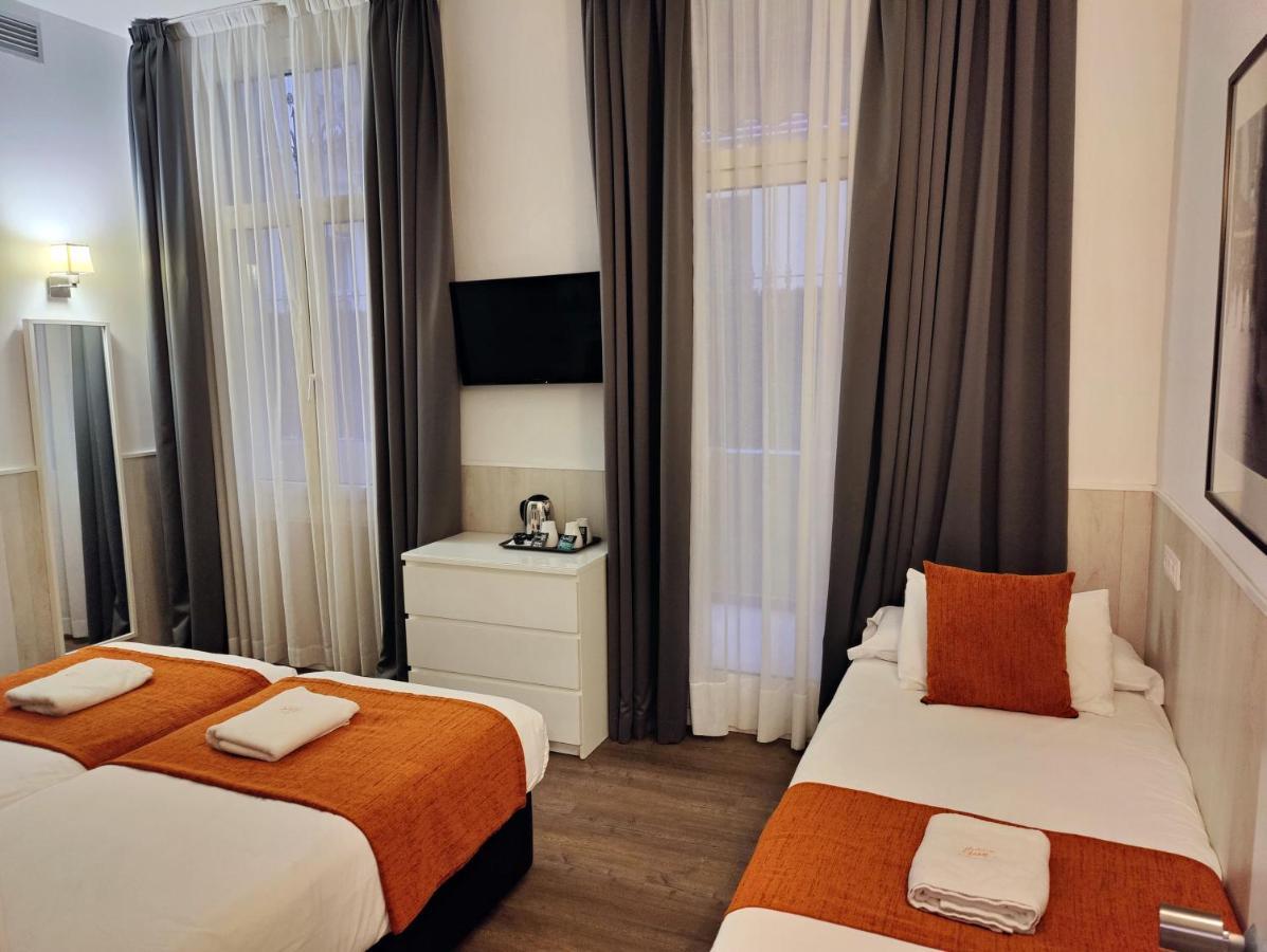 Live Guest house 2*