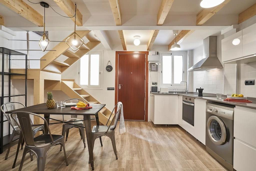 Apartment Bebarceloner Eixample Duplex *