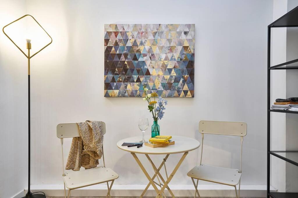 Bebarceloner Eixample Duplex Apartment Barcelona