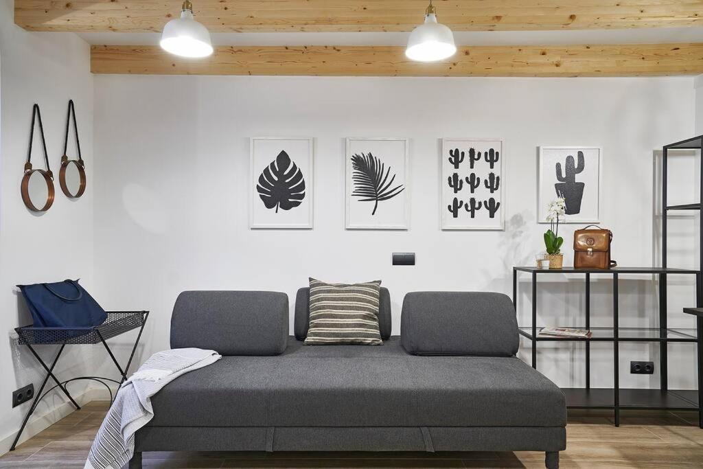 Bebarceloner Eixample Duplex Apartment Barcelona