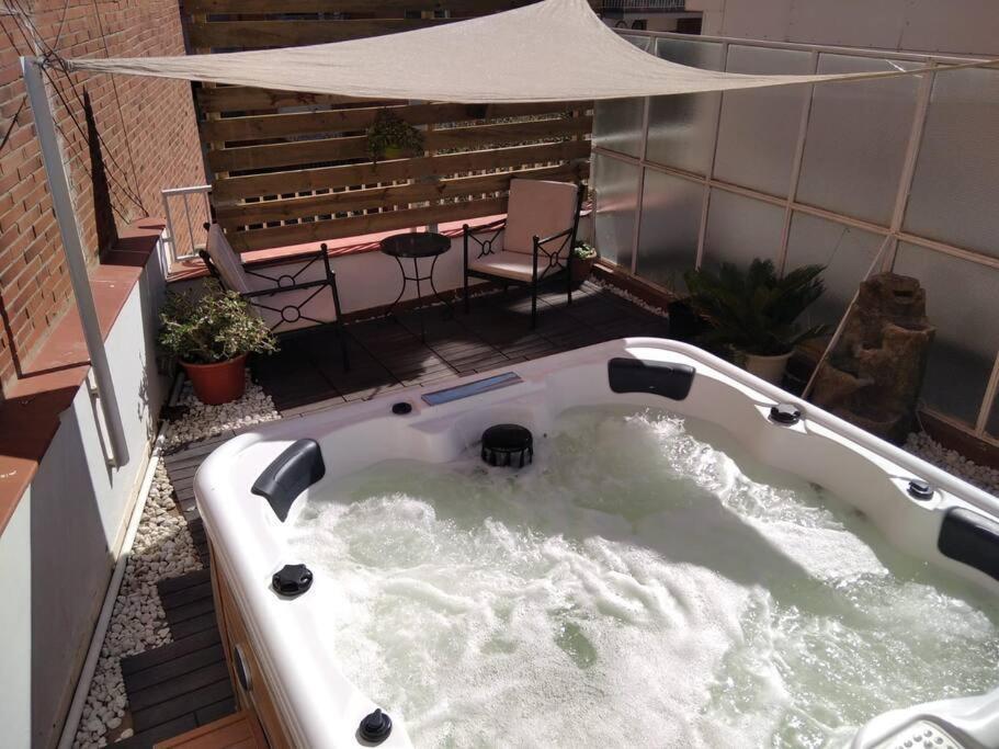 Holiday home Fantastic House With Jacuzzi Barcelona