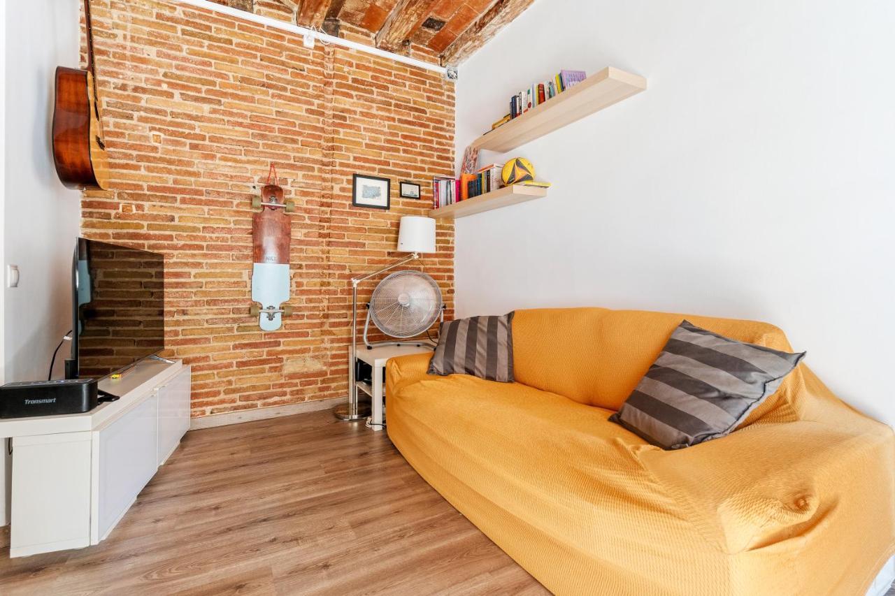 Beachside Bliss Charming 1-bedroom, Barceloneta Apartment Barcelona