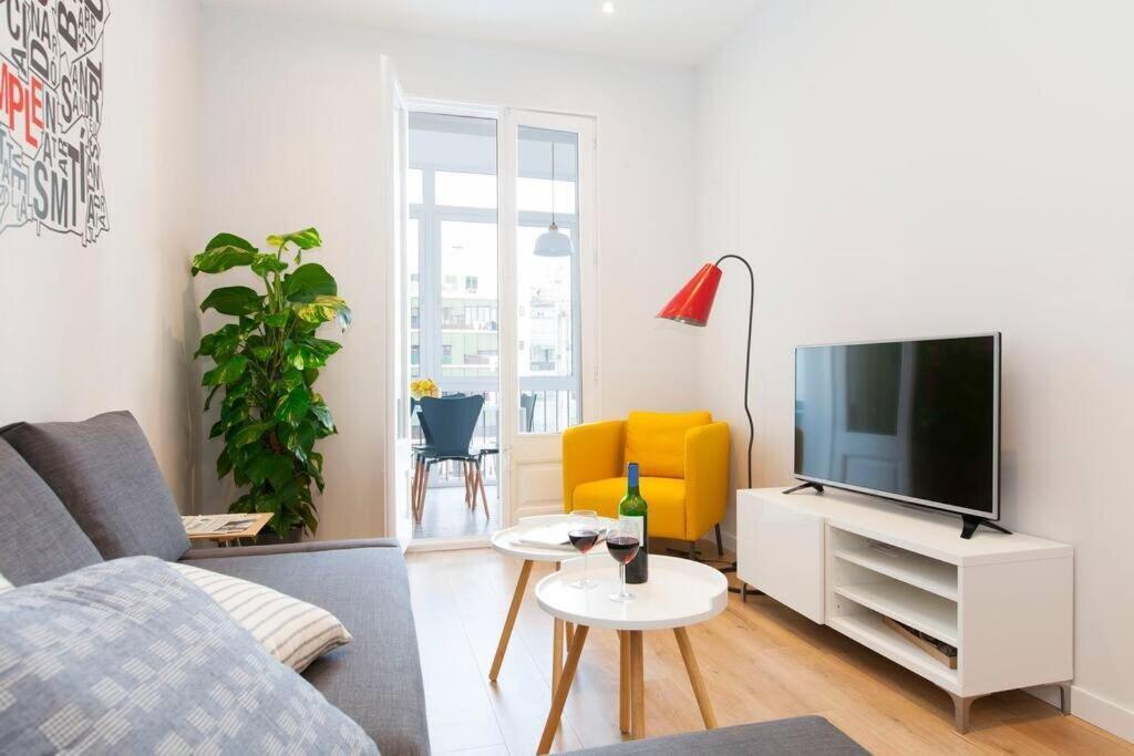 Perfectly Located 4bed 4bath In Eixample *