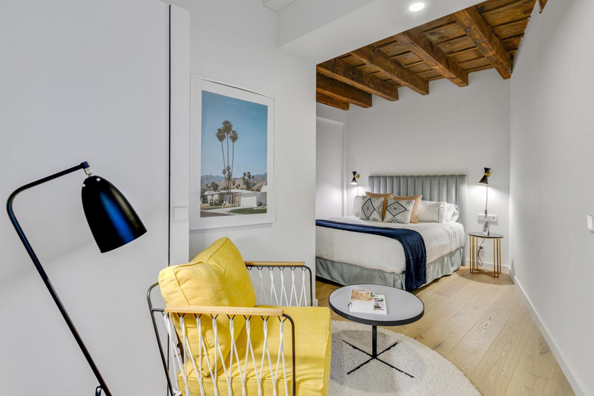 Caterina Correos Apartment *