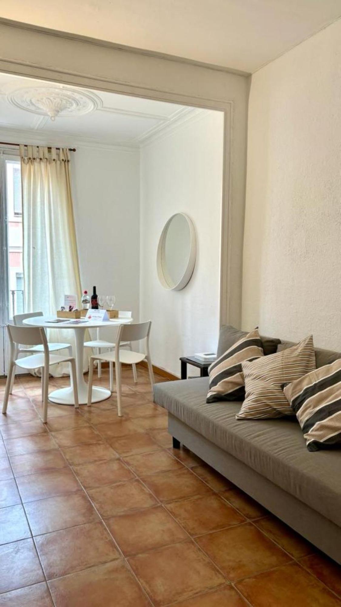 Apartment Cozy Ploblesec Barcelona
