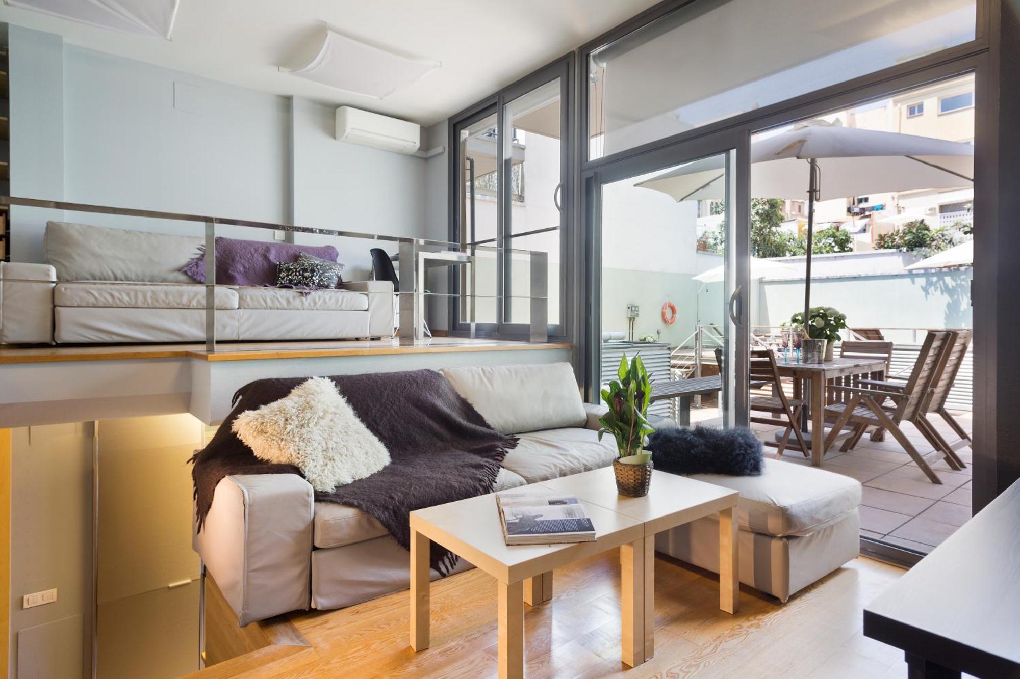 My Space Emirates - Bright In Gracia With Shared Pool Apartamento *
