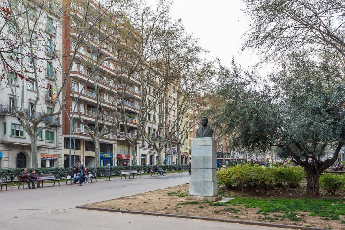 Ampersand - Bright 2-bedroom Apartment