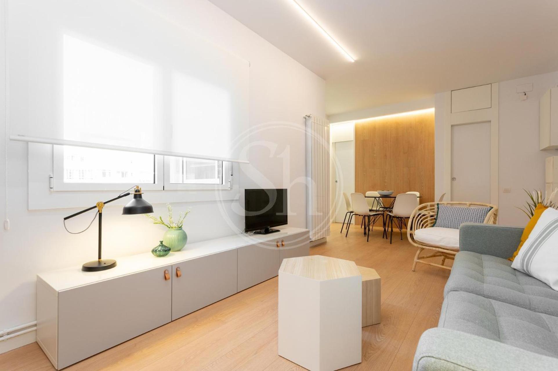 Familiar Junto A Hospital Clinic Apartment Barcelona
