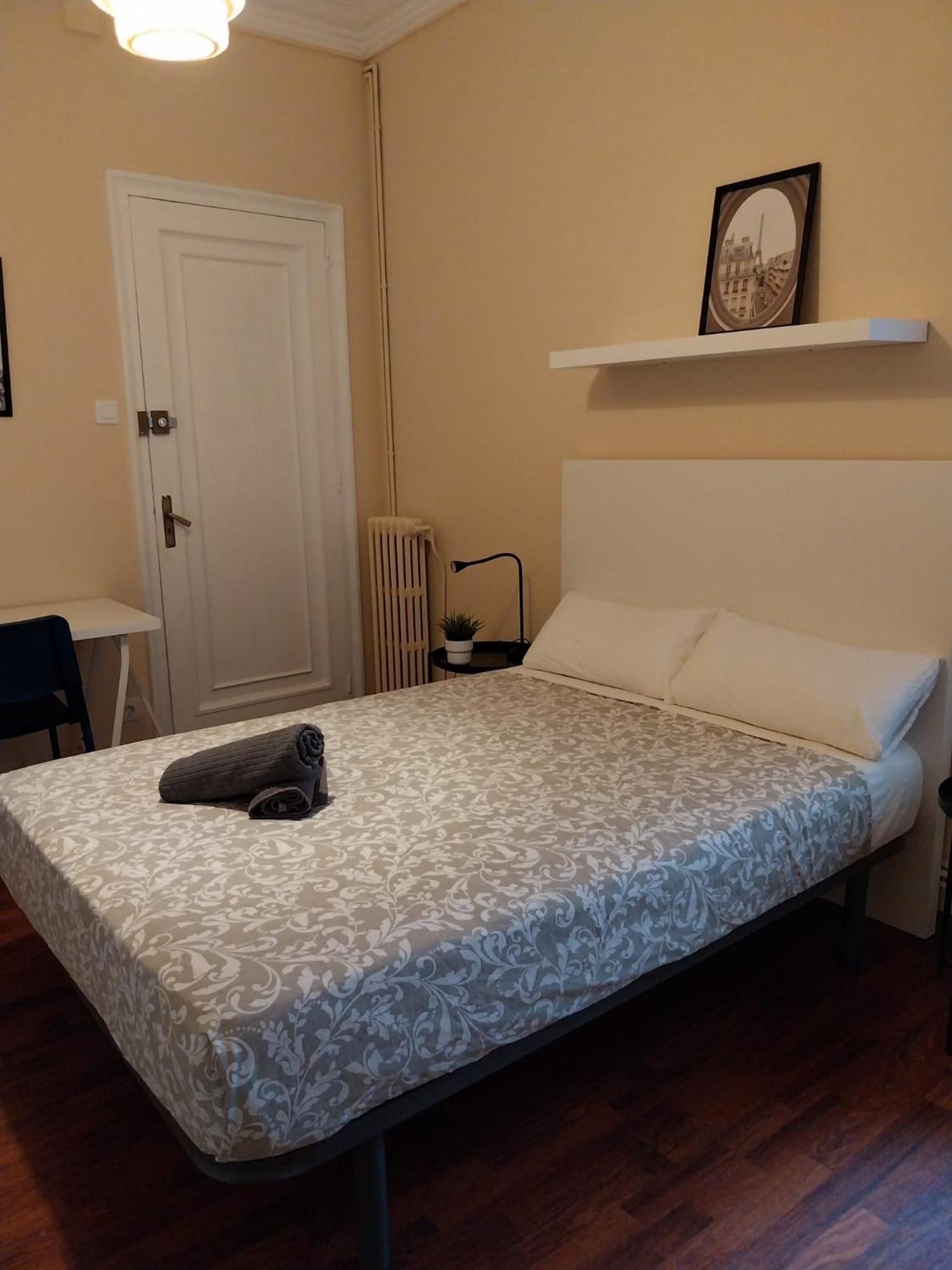Eixample Bruc Private Hostel
