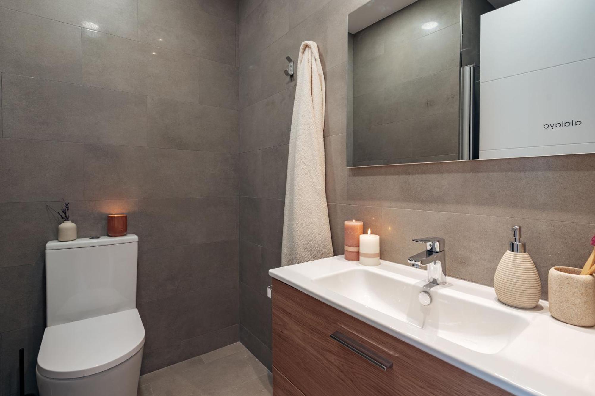 Casa Faro - 2 Bedroom In Gracia Luxury tent
