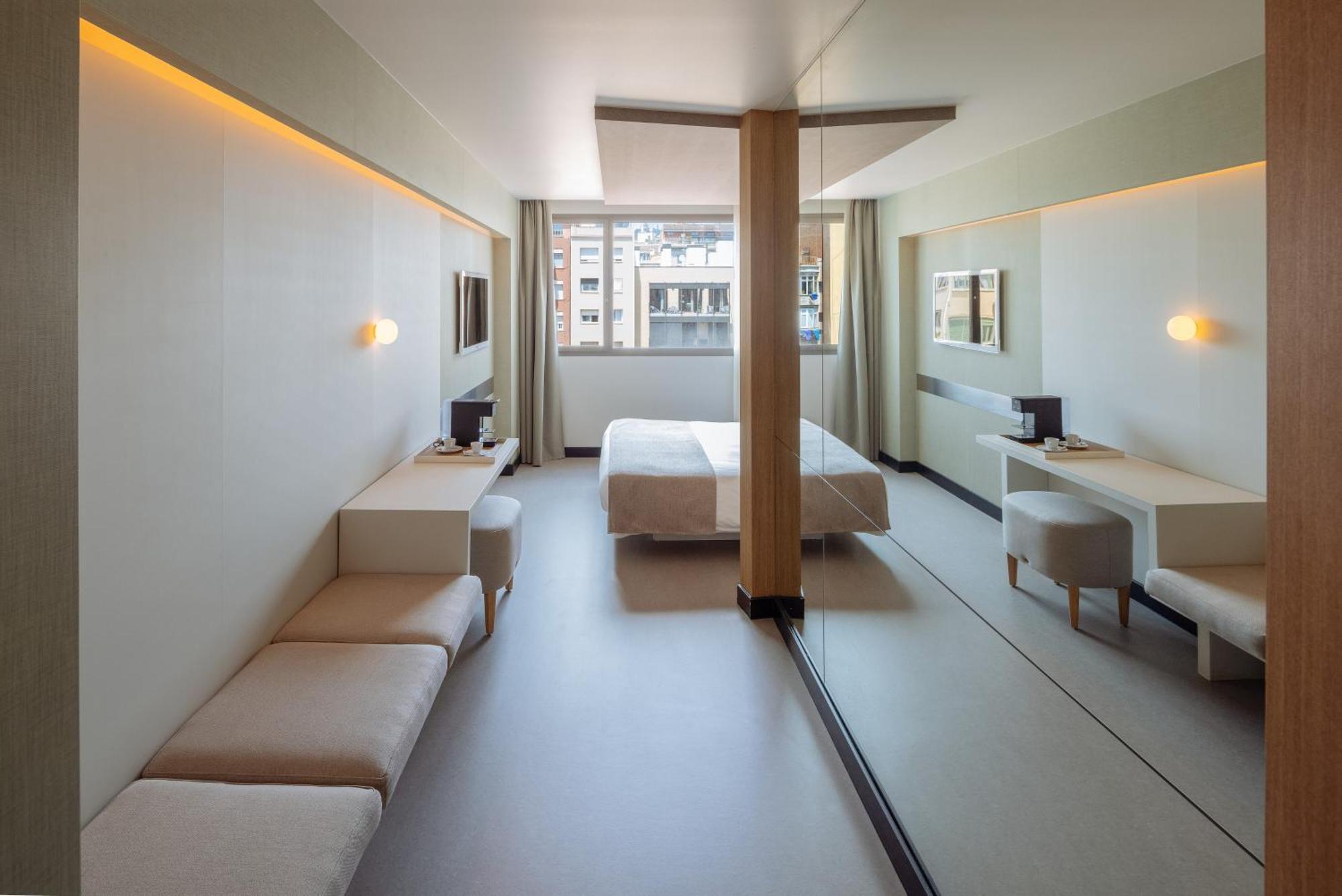 Arconte, Adults Only Barcelona