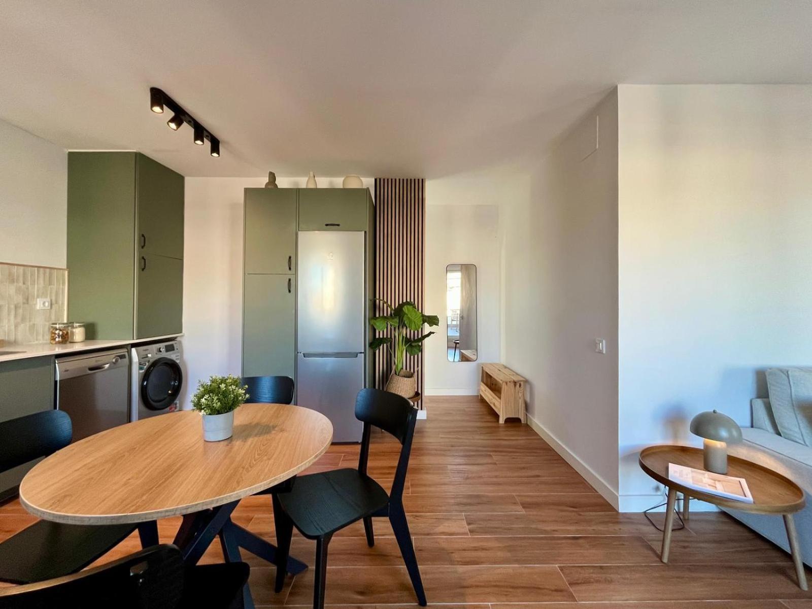 Ola Living Sant Antoni Market Apartment Barcelona