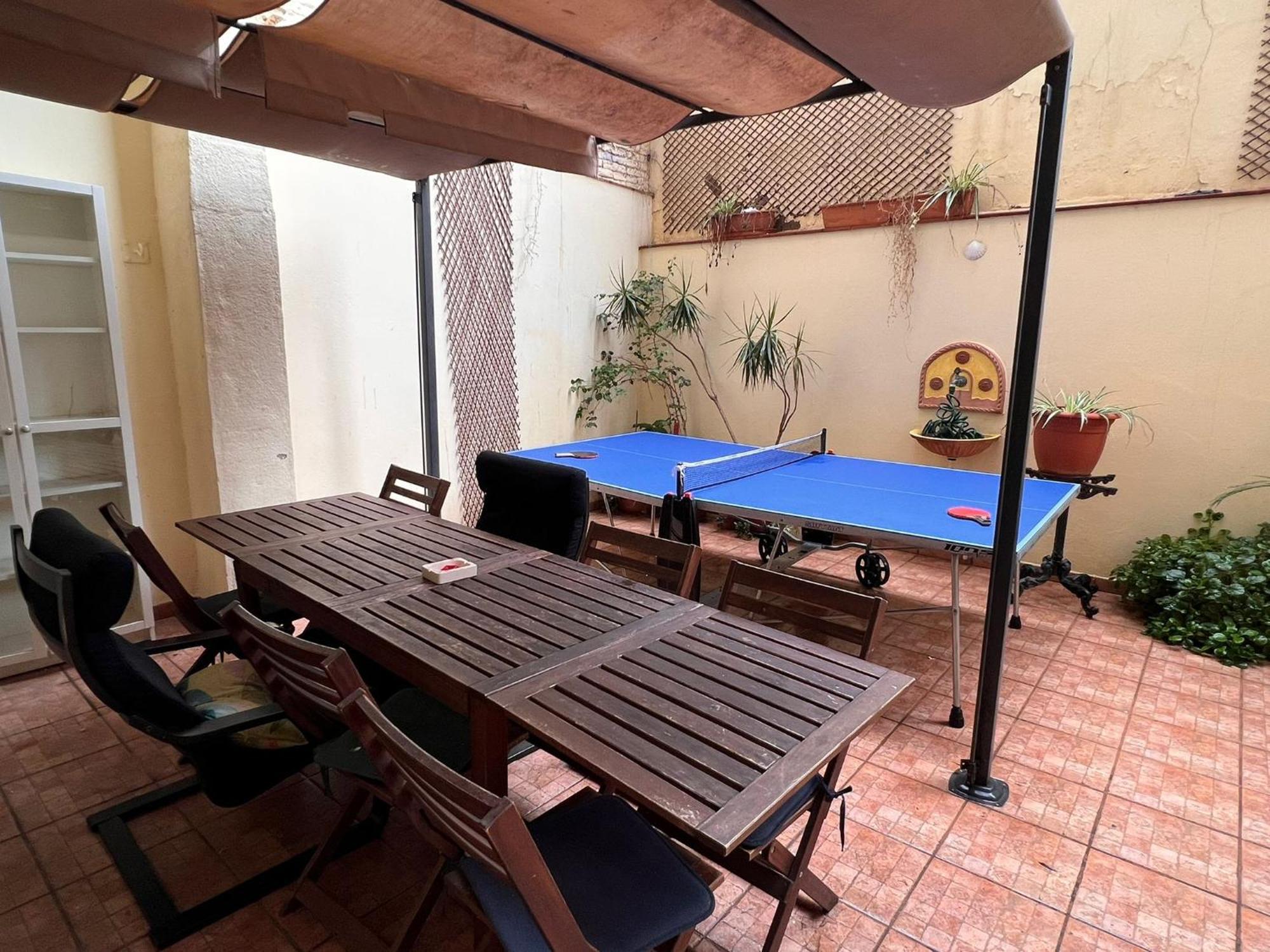 Apartment Ramblas Duplex 4br Terrace Pool Table & Ping Pong *