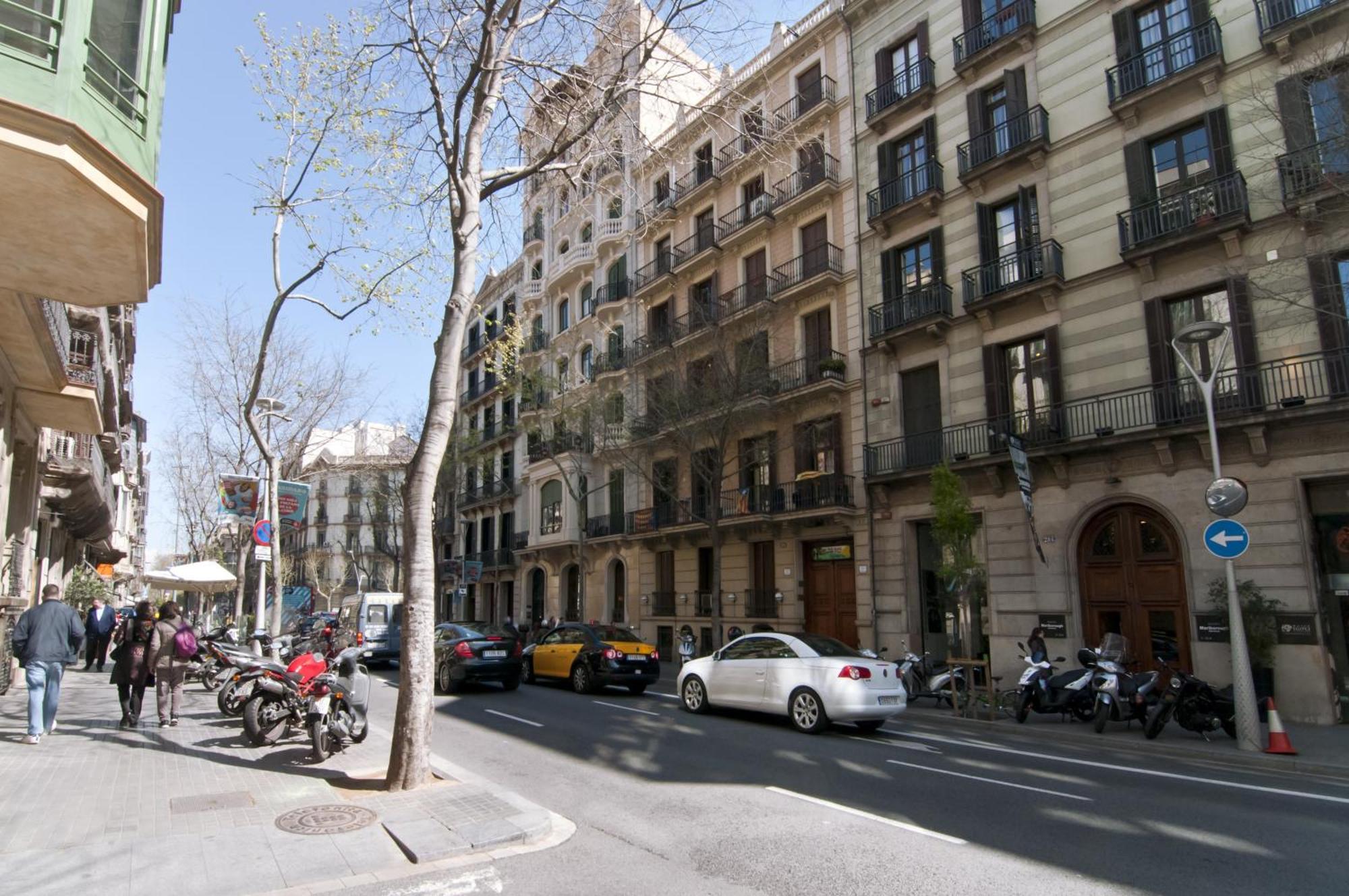 New Flat In The Center-eixample Passeig De Gracia Apartment Barcelona