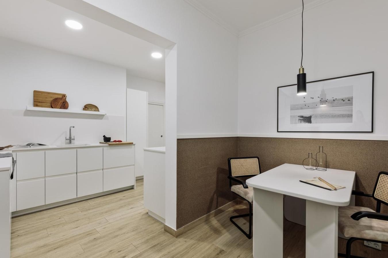 Sabate - 3 Bedrooms And Office In Sant Gervasi Apartment *