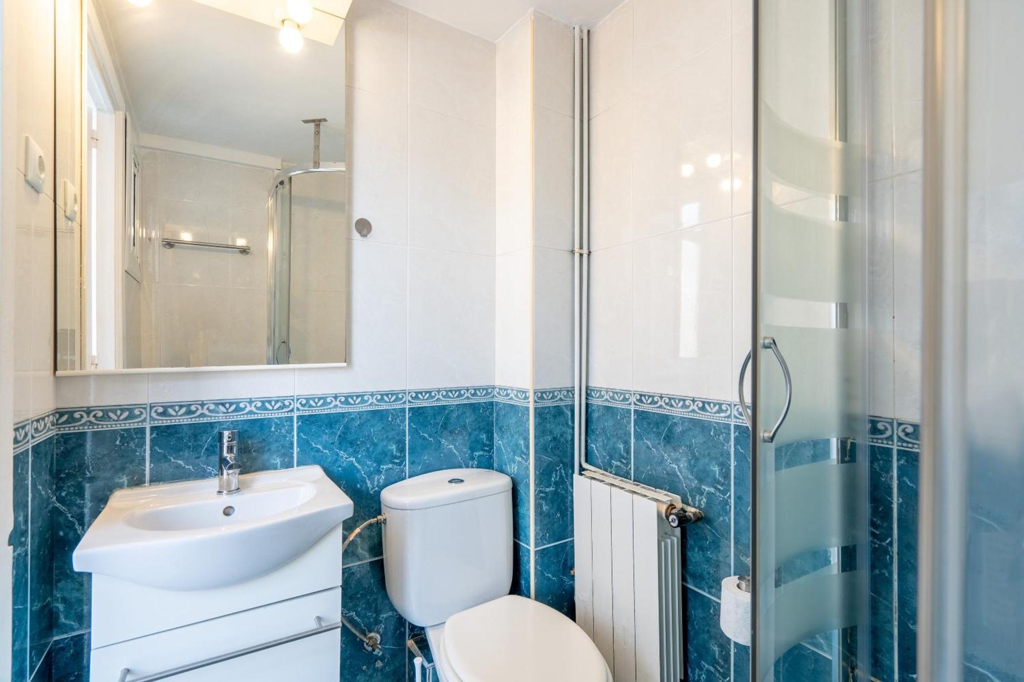 Appartement Spacious 5-bedroom In Barcelona