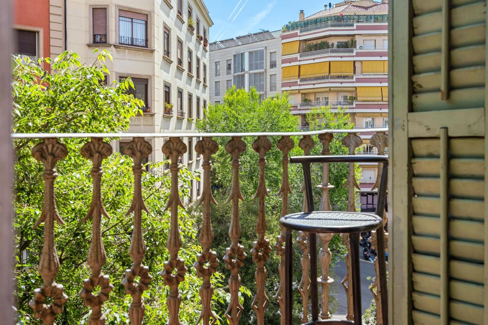 Appartement Spacious 5-bedroom In Barcelona
