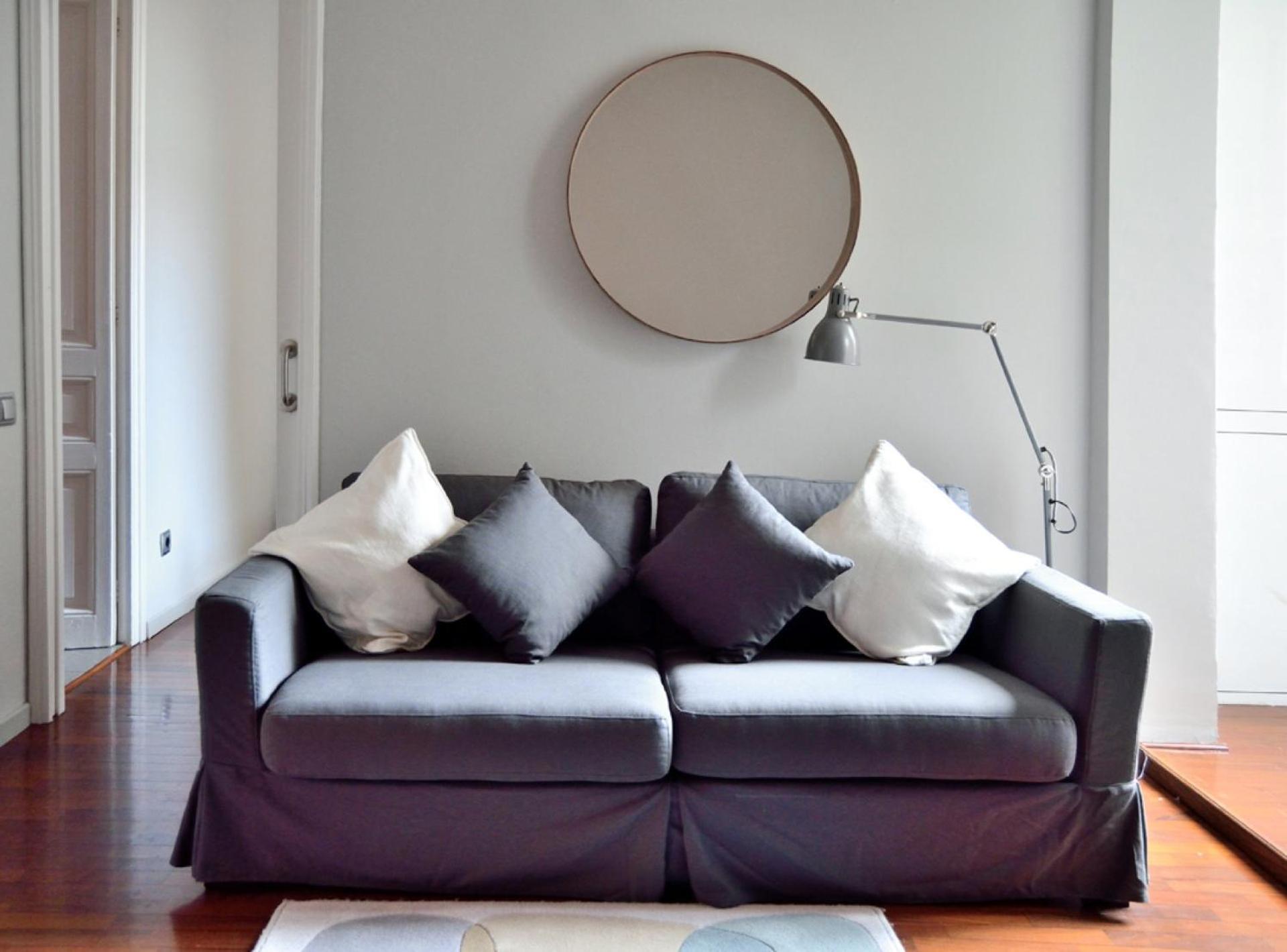Apartment Barcelonaforrent The Gaudi Suites