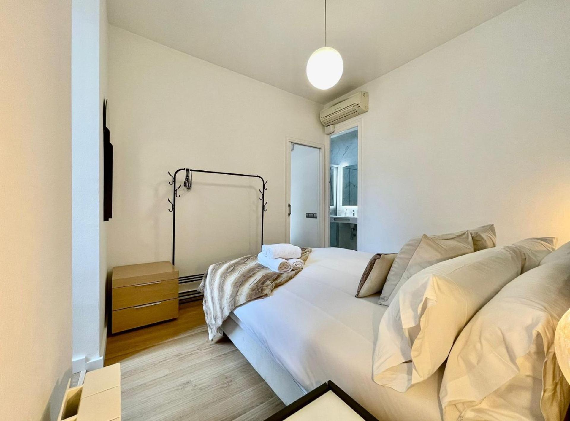Apartment Barcelonaforrent The Gaudi Suites *