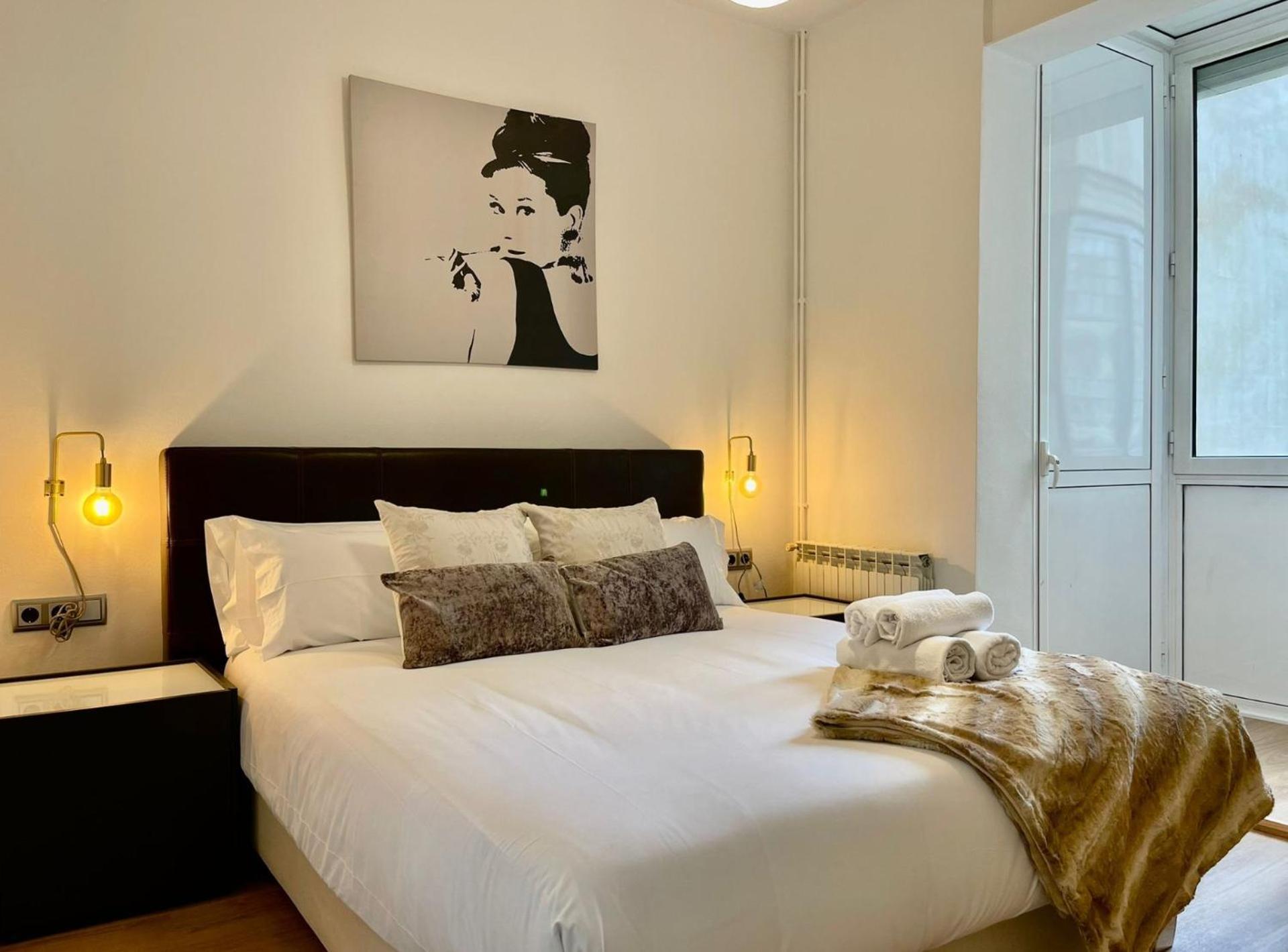Barcelonaforrent The Gaudi Suites Apartment *