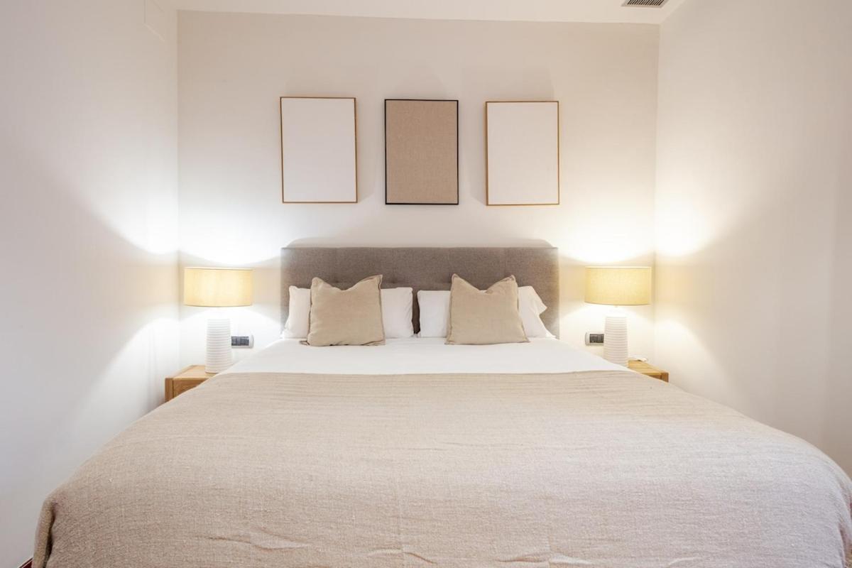 New Charming & Cozy Gem Location Apartment *