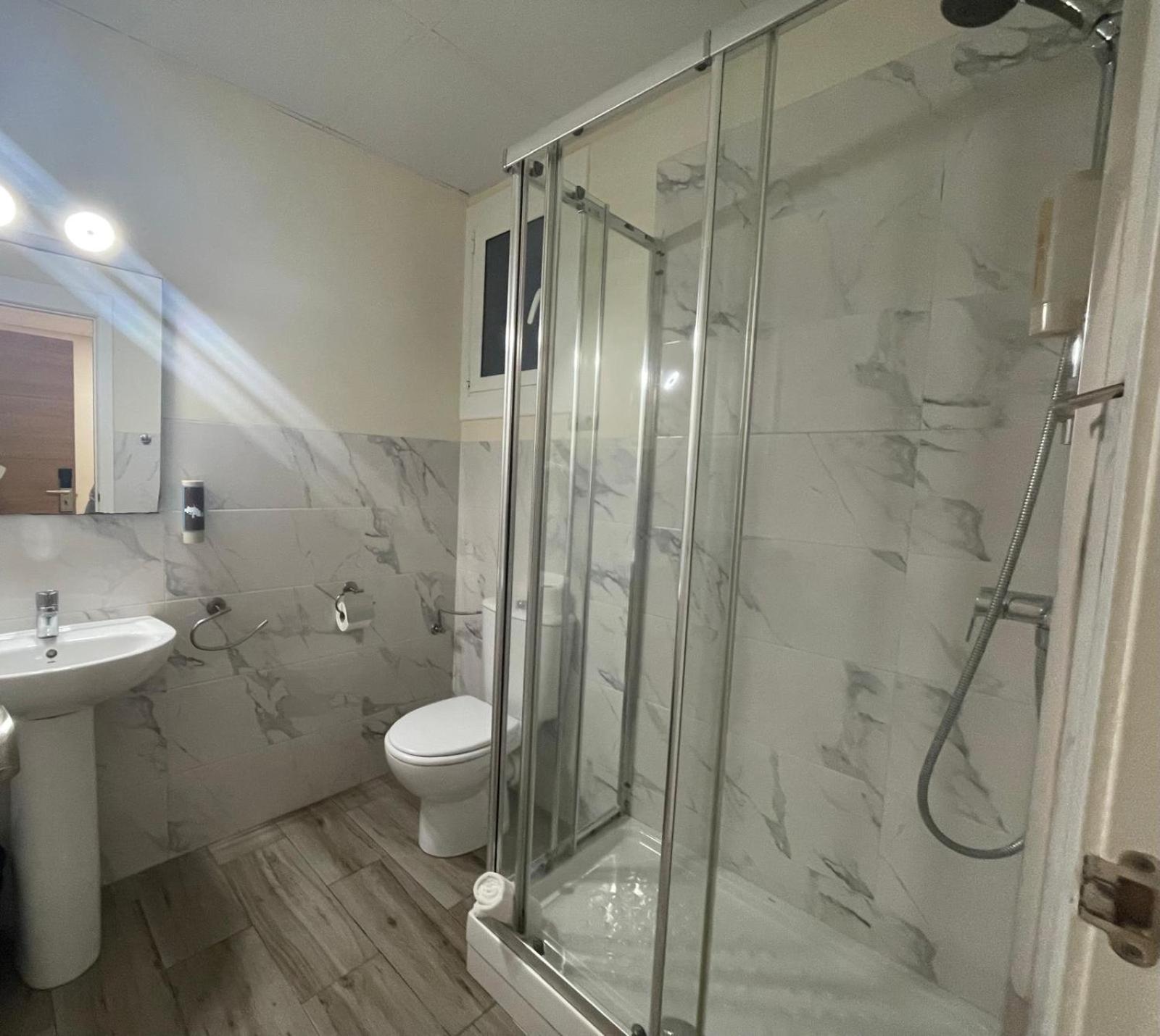 Balmes Centro Guest house 2*