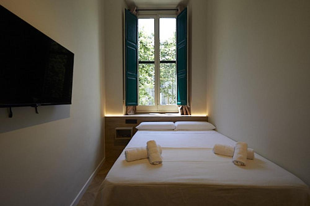 Guest house Ella Boqueria 2*