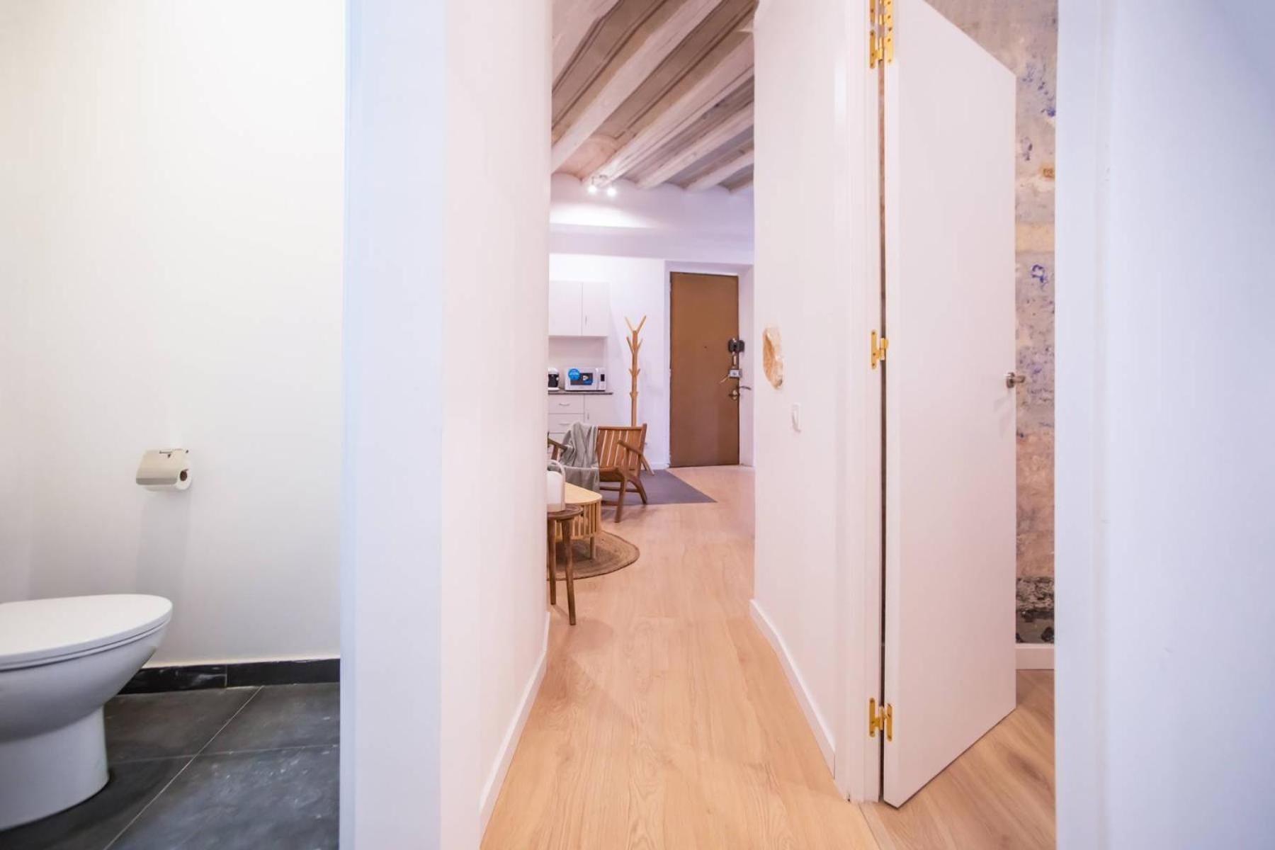 12ara1093- New & Spacious 3br Flat * Barcelona