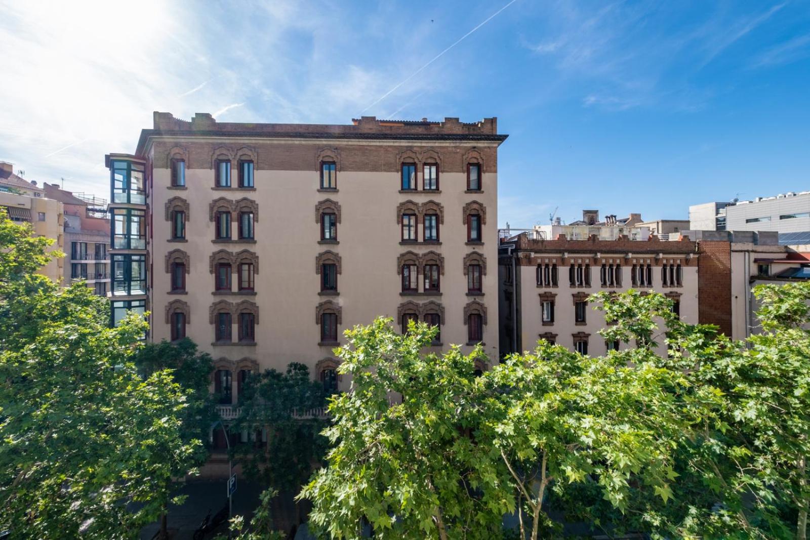 Bebarceloner Eixample - 4 Bedrooms Apartamento Barcelona