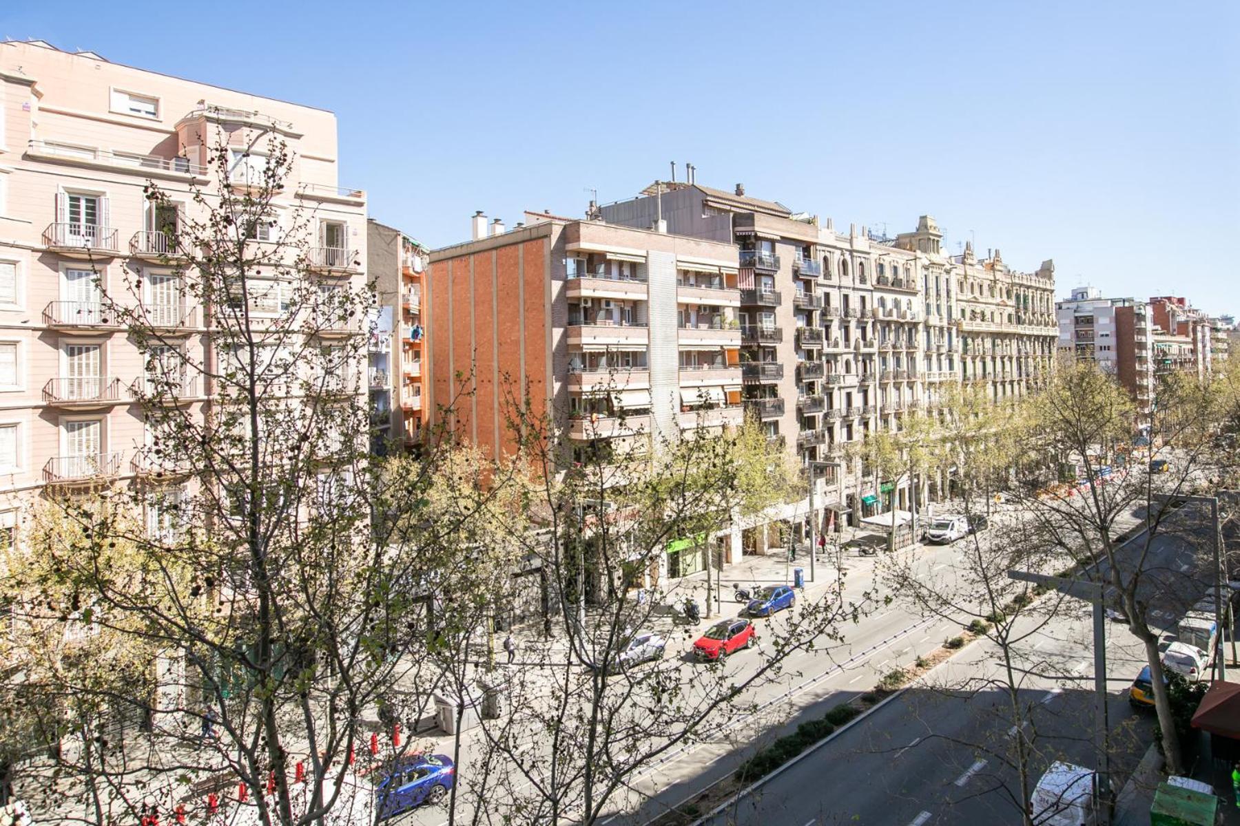31abpar1110 - In Paralelo Barcelona