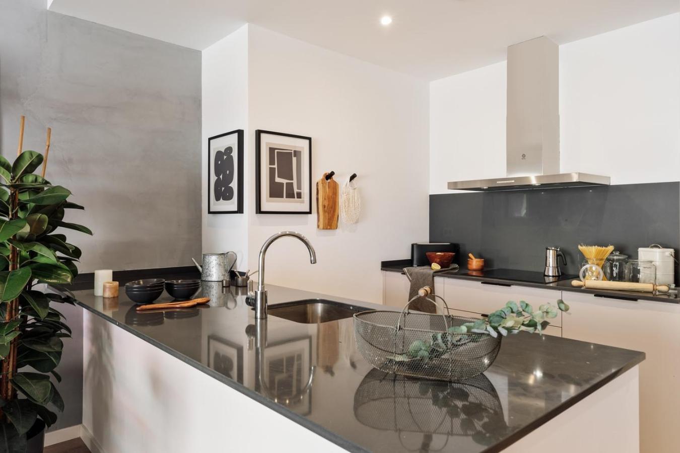 Kline - 2 Bedrooms And Terrace In Sant Antoni Apartment Barcelona