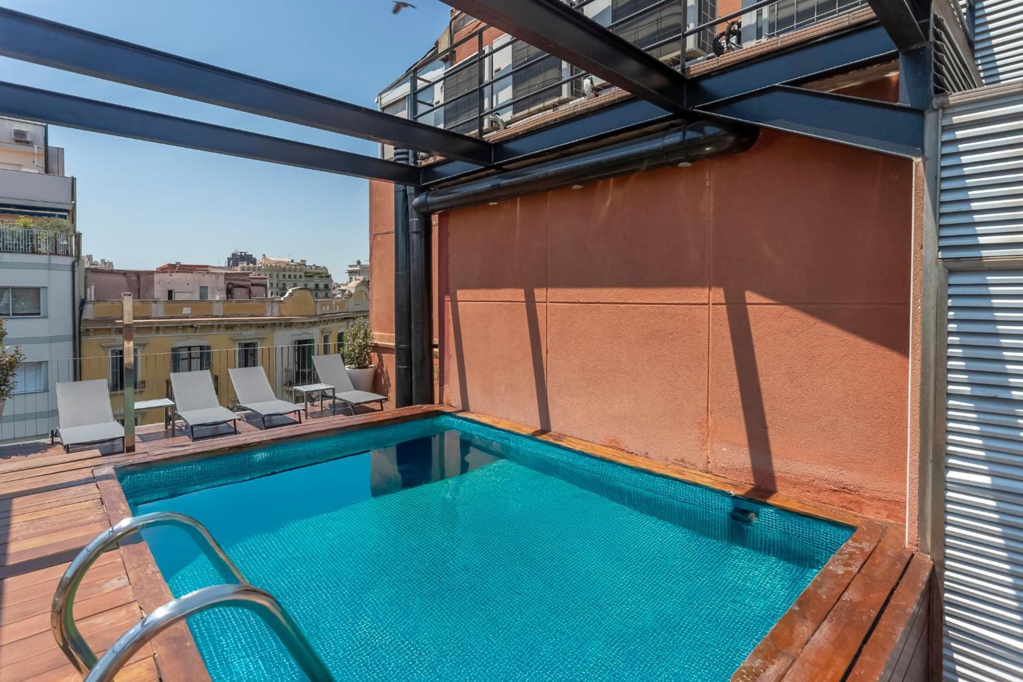 My Space Emirates - Fully Equipped Near The With Shared Pool Appartement
