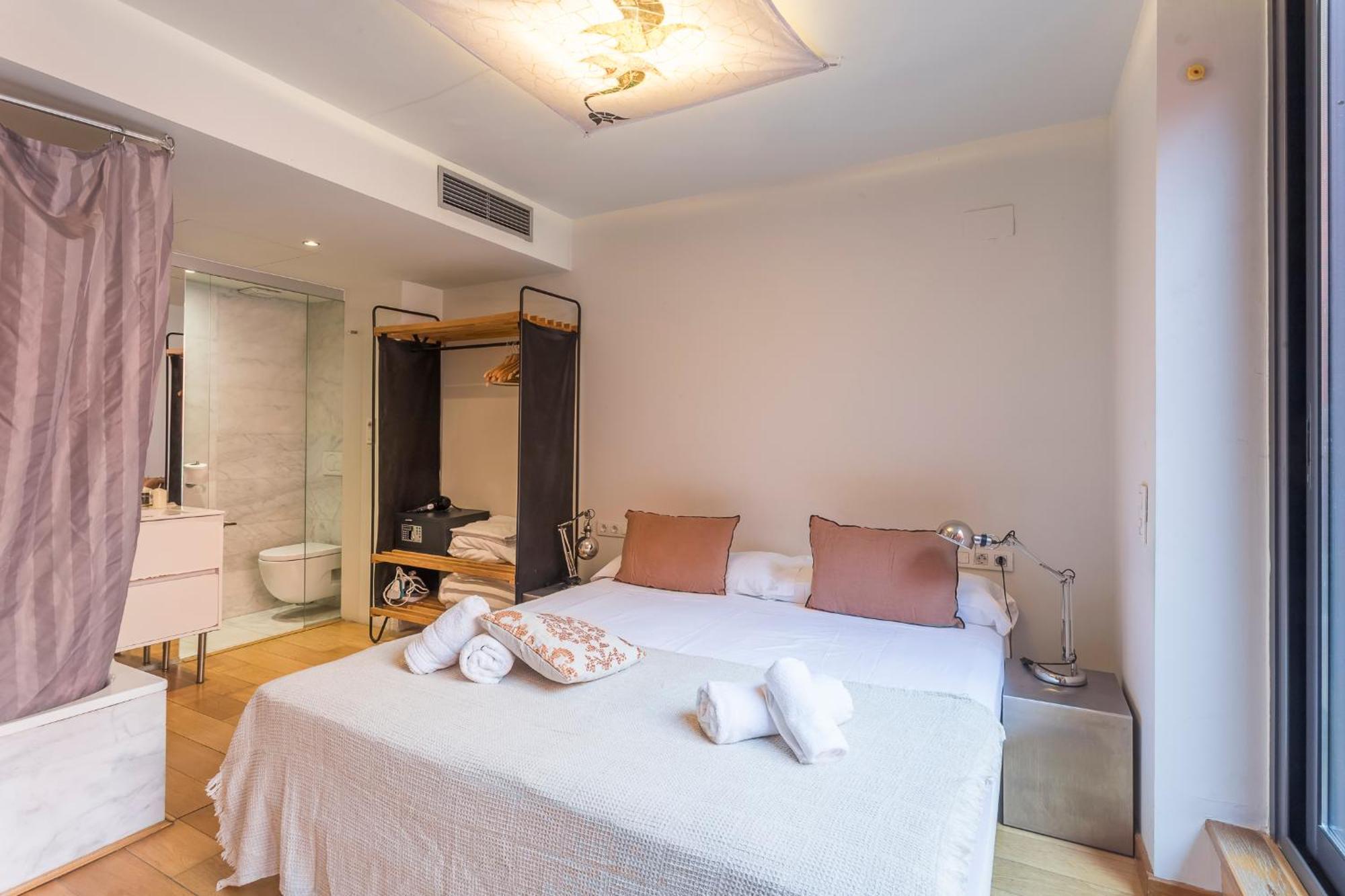 Appartement My Space Emirates - Fully Equipped Near The With Shared Pool