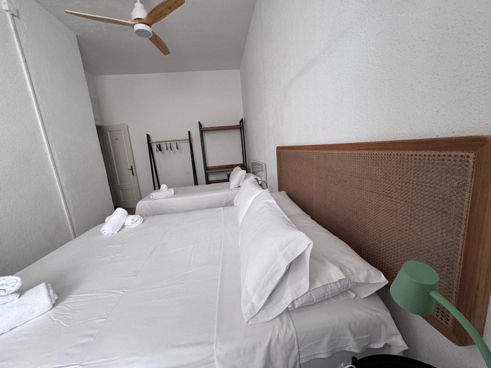 Calma House Guest house Barcelona