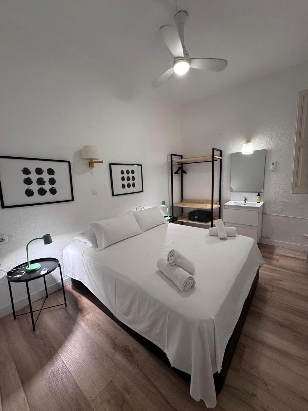 Guest house Calma House *
