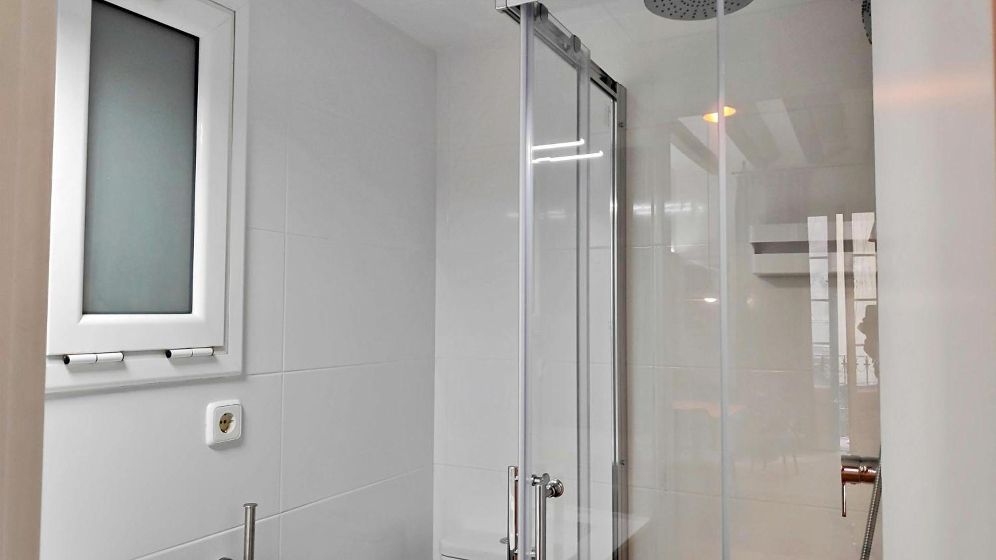 Sant Antoni 3 - Downtown Barcelona. Modern Apartment Barcelona
