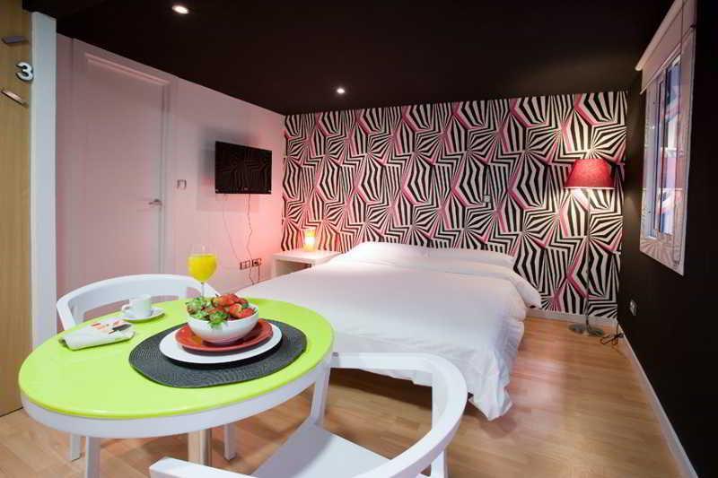 Colon 3000 Apartment Barcelona