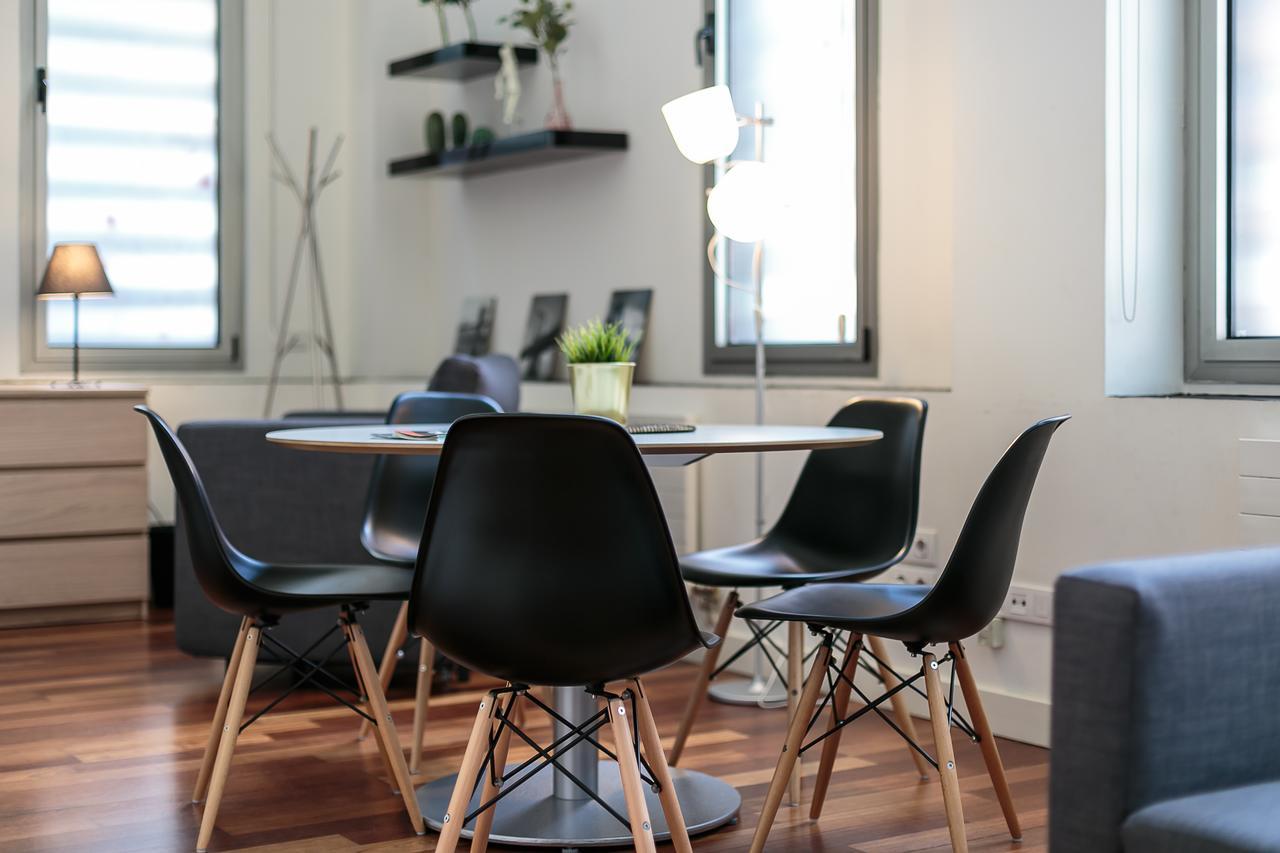 Modern And Trendy Duplex Next To Paseo De Gracia *