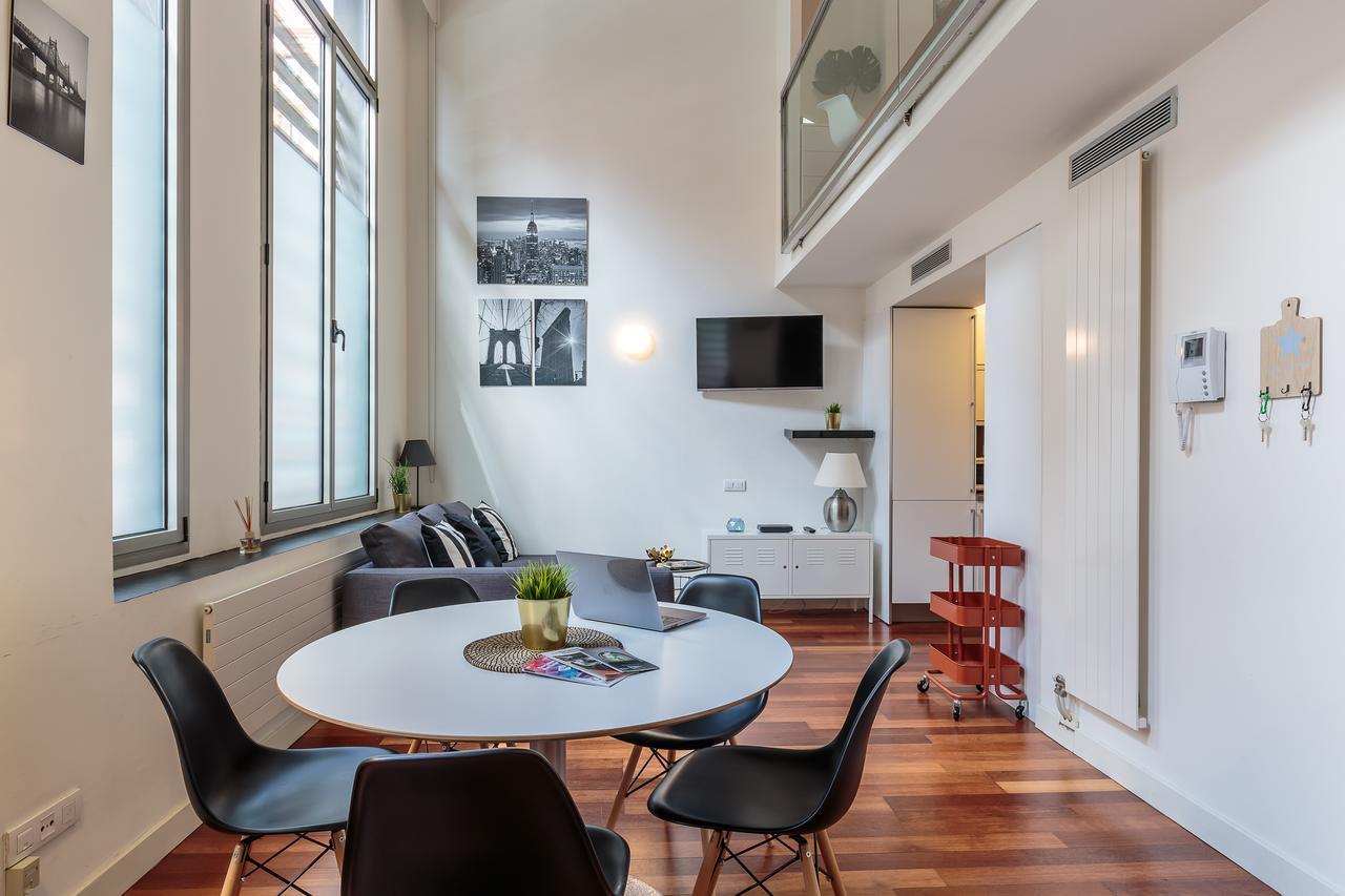 Modern And Trendy Duplex Next To Paseo De Gracia Apartment Barcelona