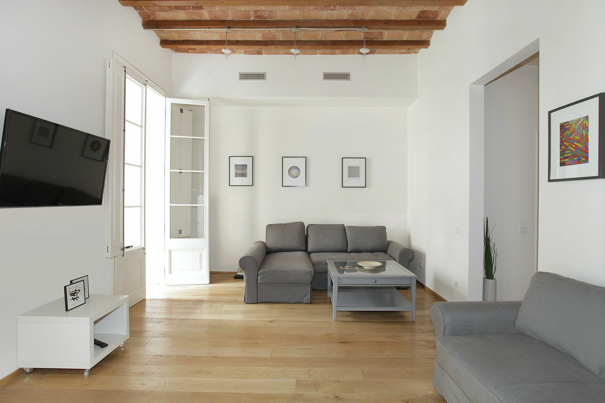 Design Flat Domingo Apartment Barcelona