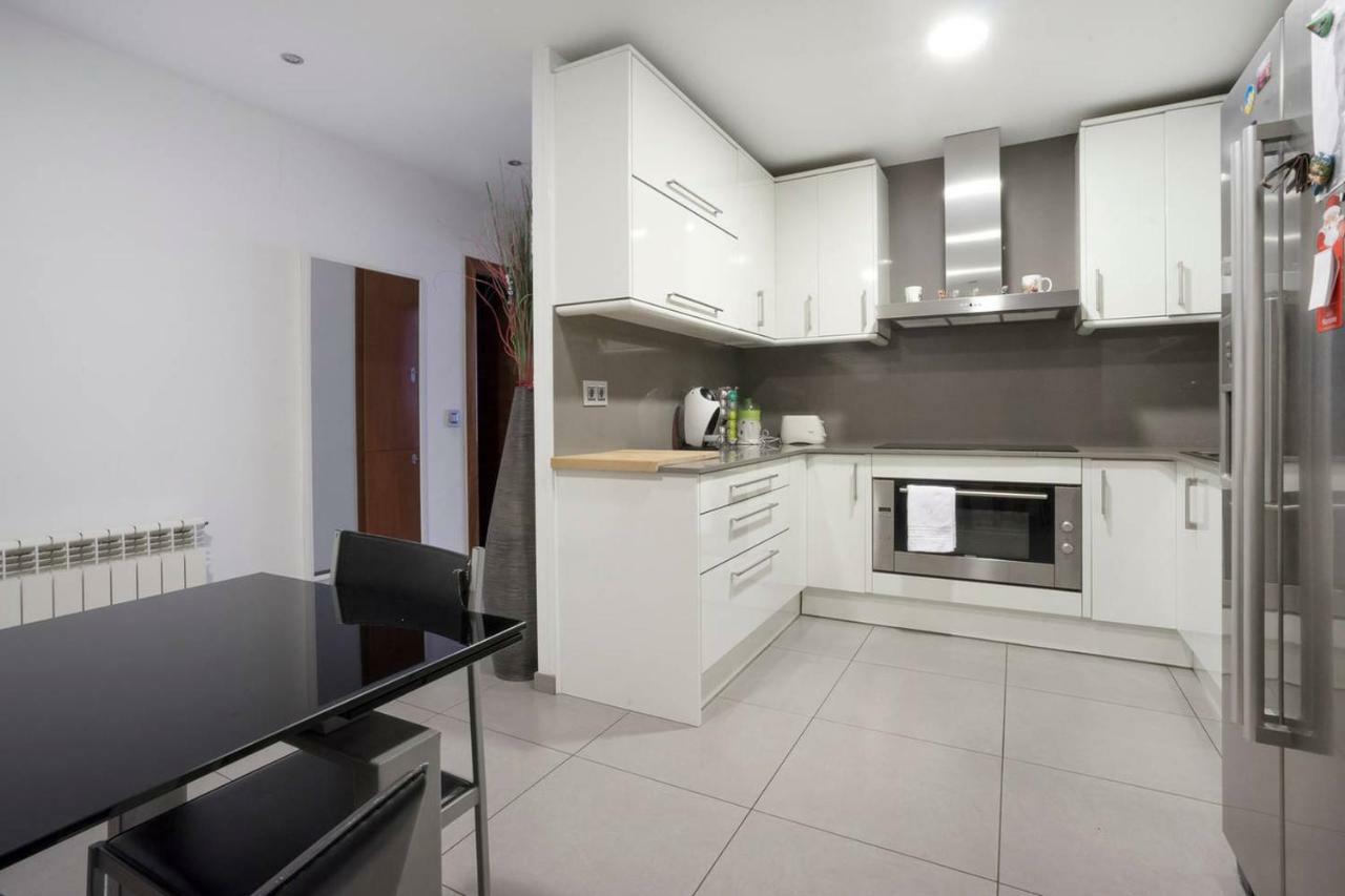 Apartamento Moderno Diagonal Mar Apartment