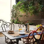 We Town House With Terrace