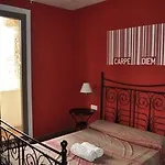 Hostal Equity Point Centric
