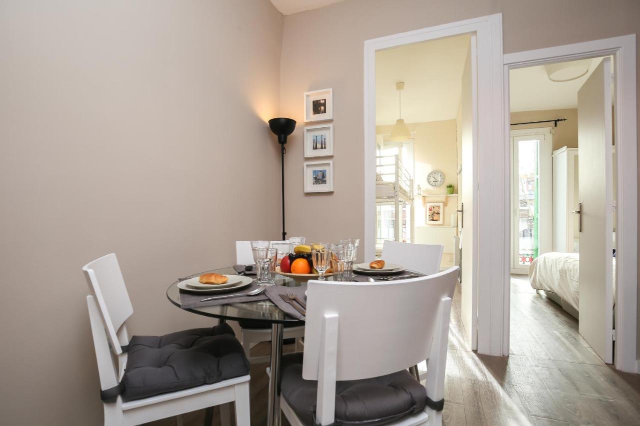 The Sants's Balcony Apartment