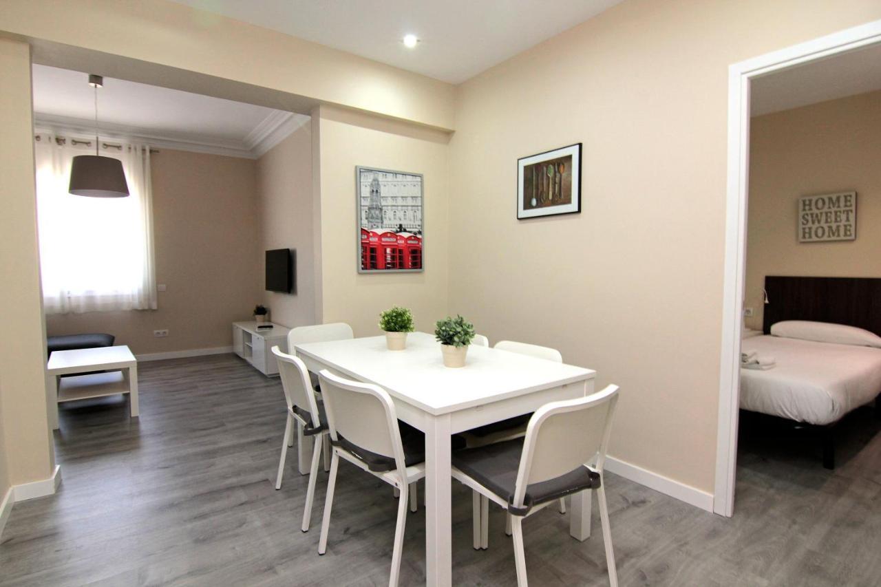 Felip Ii - Spacious And Quiet & One With Private Terrace
