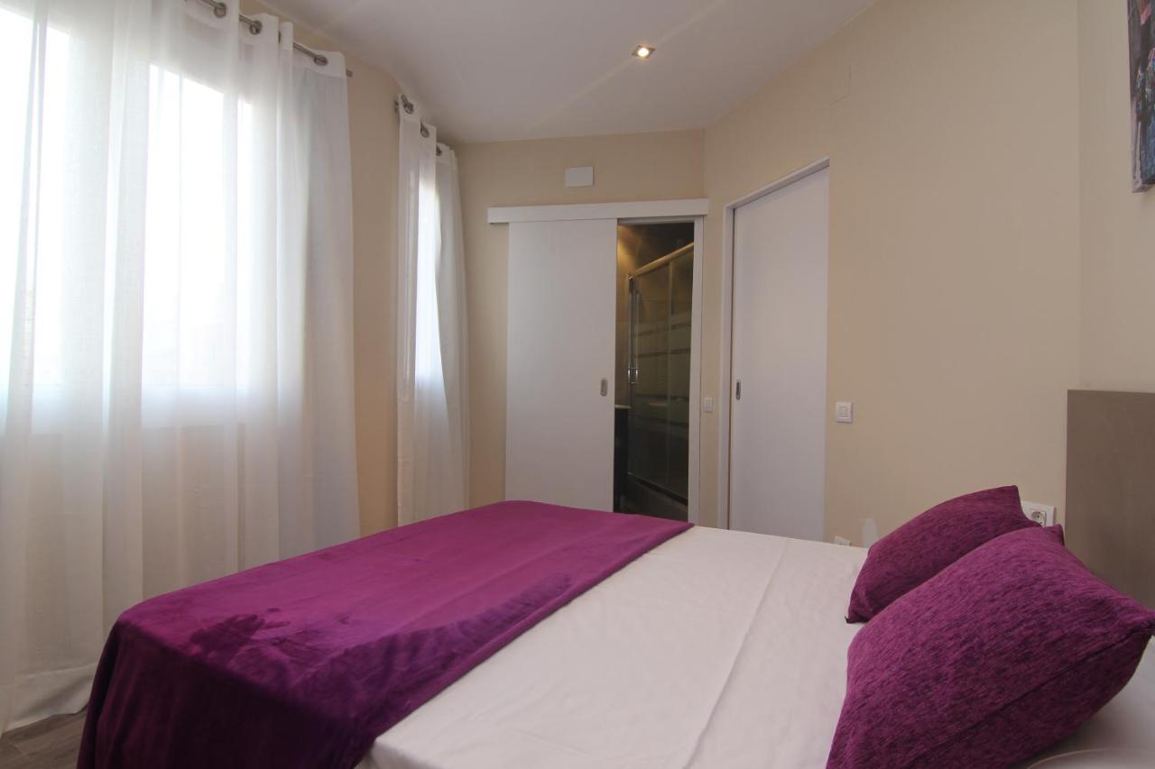 Apartment Felip Ii - Spacious And Quiet & One With Private Terrace *