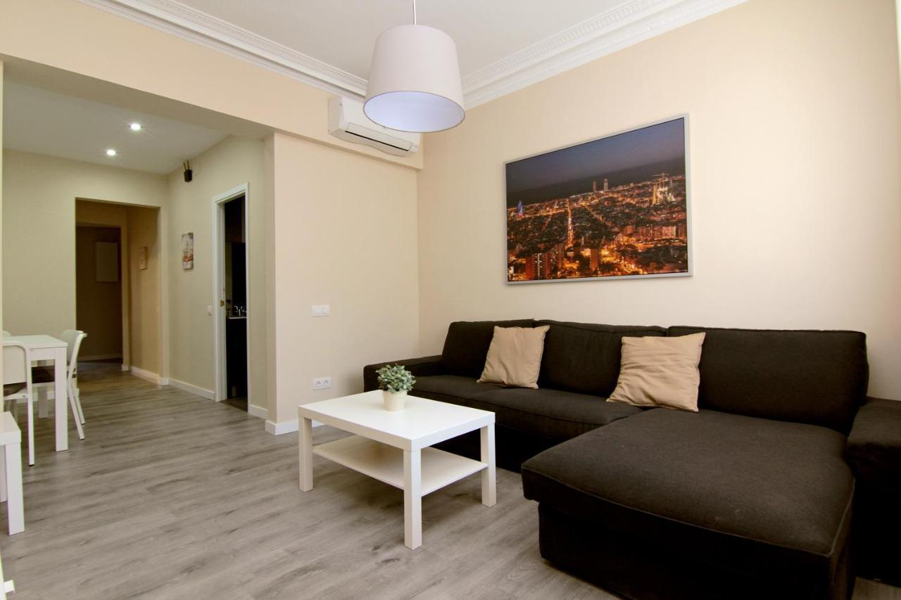 Felip Ii - Spacious And Quiet & One With Private Terrace Apartment Barcelona
