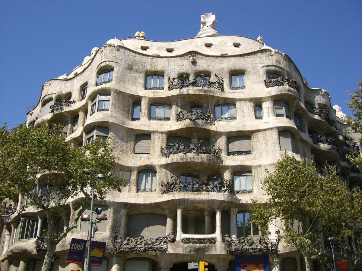 Felip Ii - Spacious And Quiet & One With Private Terrace Apartment Barcelona