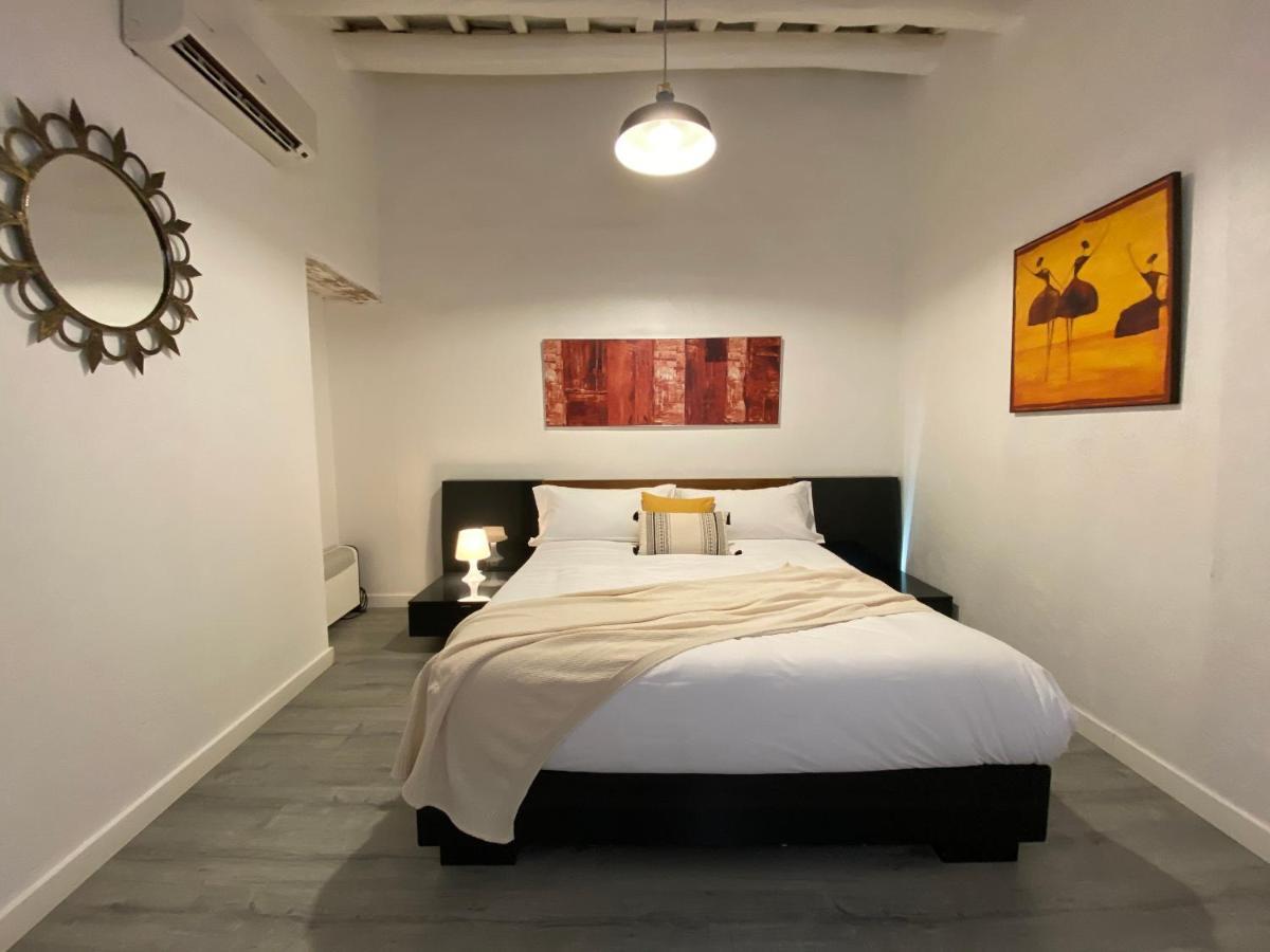 Casa de férias The Yellow House By Myrentalhost Barcelona