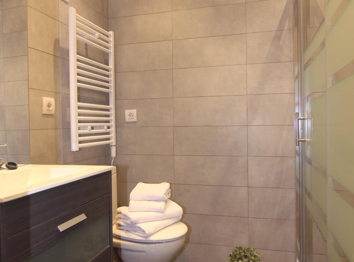 Apartment Felip Ii - Spacious And Quiet & One With Private Terrace *
